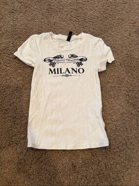 Divided MILANO Short Sleeve Graphic Tee